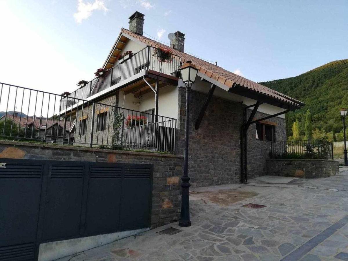 Casa Cotefablo Alojamiento Ara Gavin Biescas Eksteriør billede